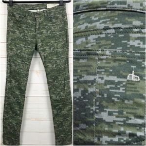 Rag & Bone Digital Camo Skinny Jeans - 28